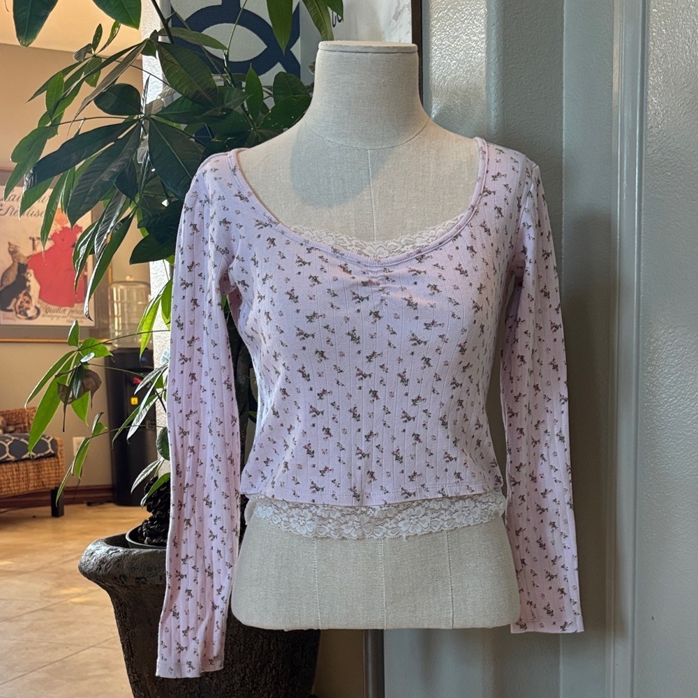 90's Y2K Floral Lace Trim Women's Top 🤩